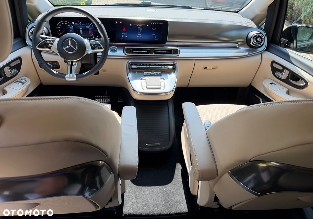 Mercedes-Benz Klasa V 300 d 4-Matic 9G-Tronic Exclusive (ekstra d³) - 12