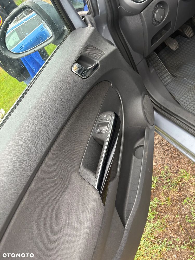 Opel Corsa 1.0 12V - 10