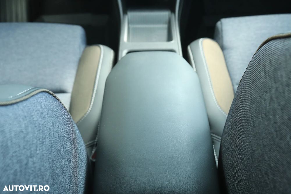 Renault 5 E-Tech 52 kWh Techno - 16