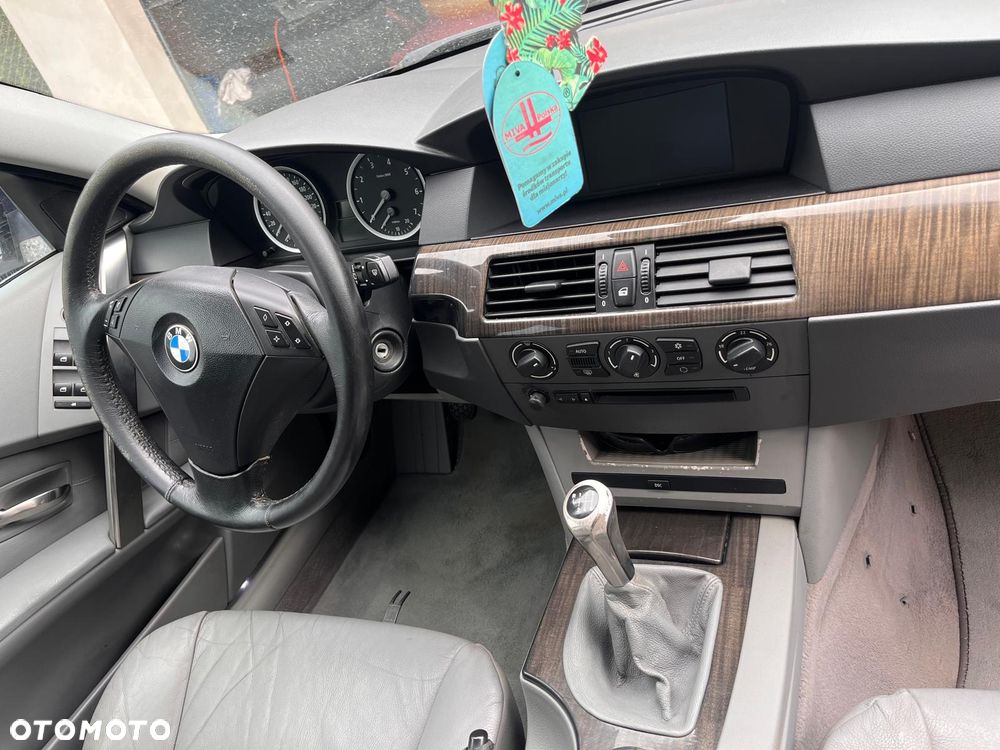 BMW Seria 5 - 10