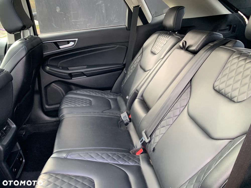 Ford Edge - 16
