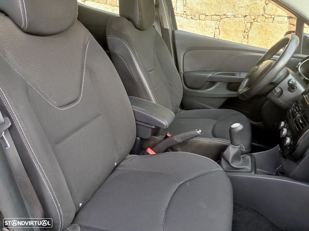 Renault Clio 1.5 dCi Confort 82g - 8