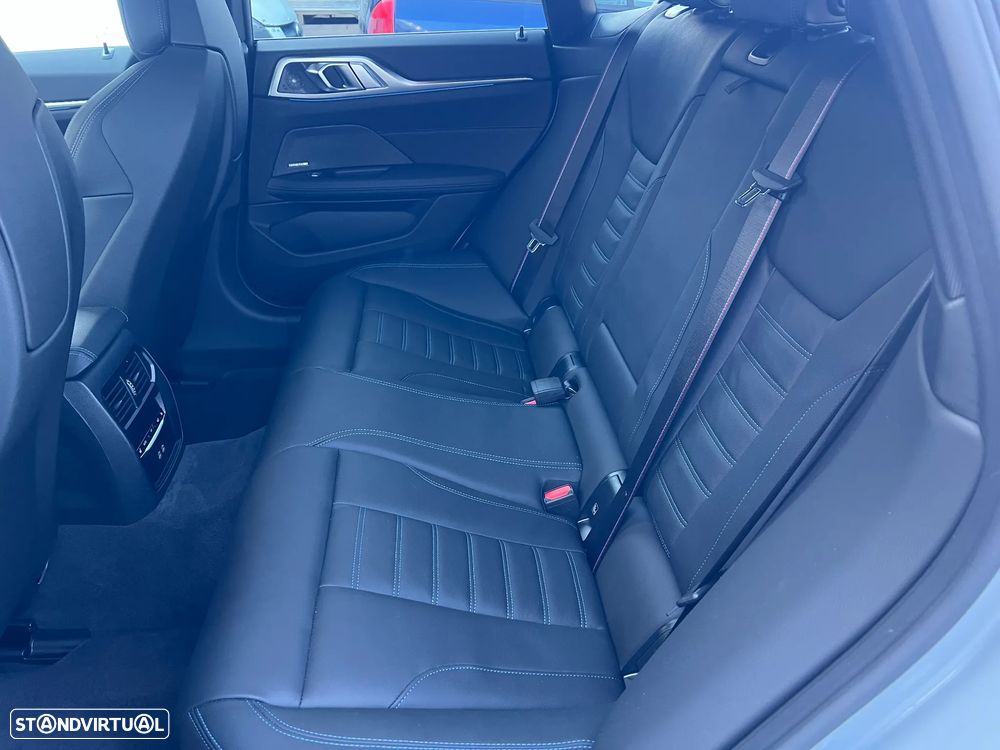 BMW i4 M50 Gran Coupe xDrive - 15