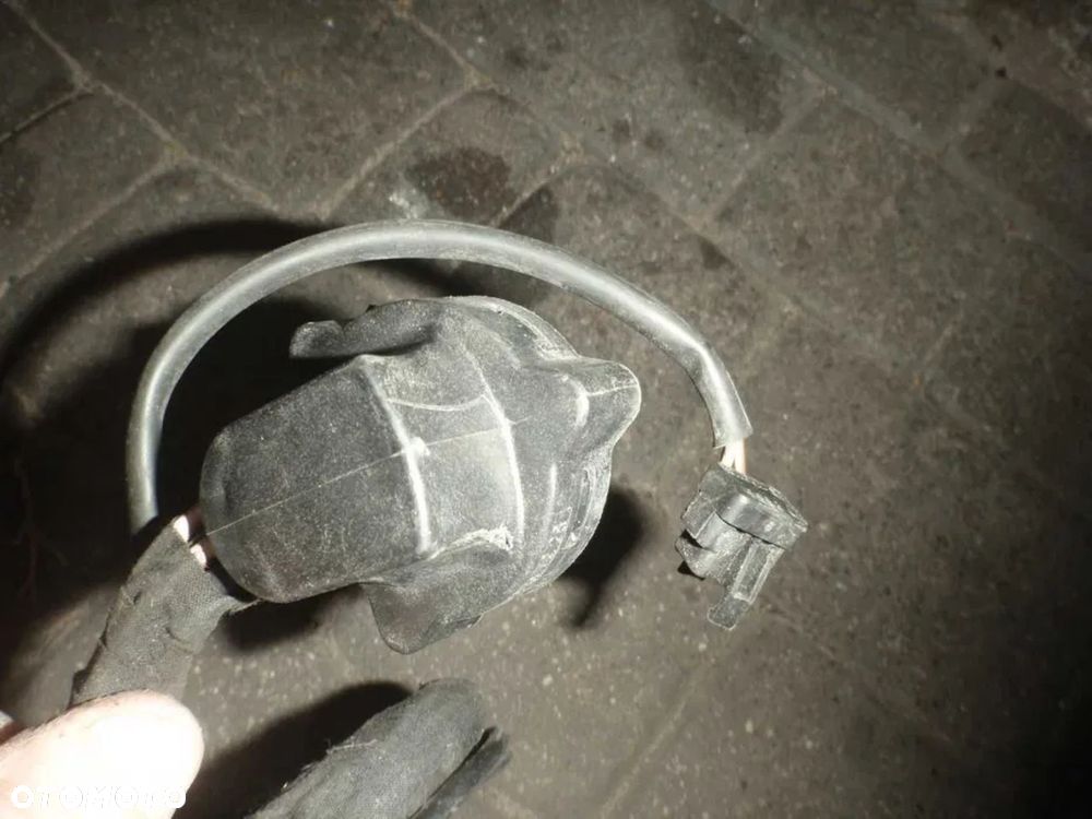 Kostka kość wtyk stacyjki wiązka elektryka instalacja MERCEDES W201 W202 W124 W126 dużo częsci 124 - 3