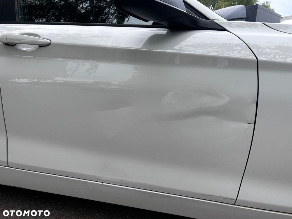 BMW Seria 1 116i - 4