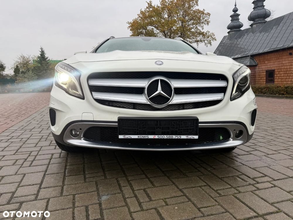 Mercedes-Benz GLA 200 (CDI) d 4Matic 7G-DCT - 10