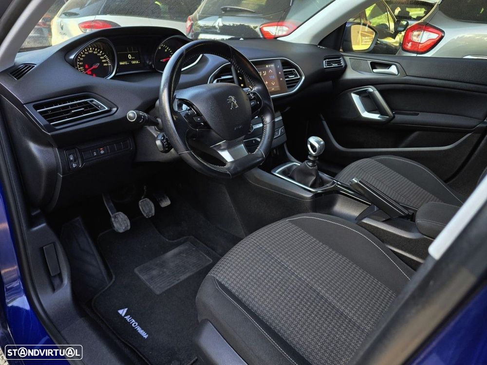 Peugeot 308 SW 1.6 BlueHDi Style - 17