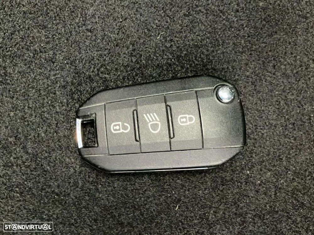 Peugeot 208 1.5 BlueHDi Active Pack - 18