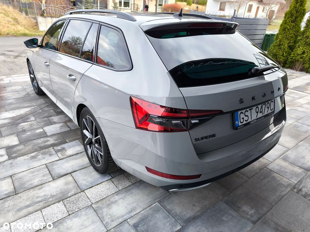 Skoda Superb 2.0 TDI SCR Sportline DSG - 9