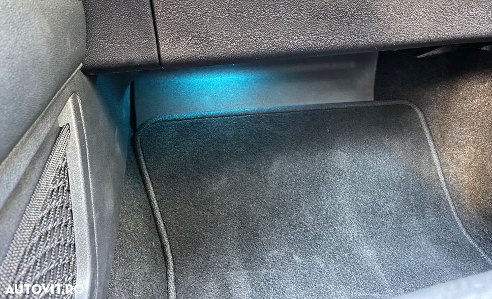 Ford Kuga 2.5 Duratec PHEV ST Line - 35