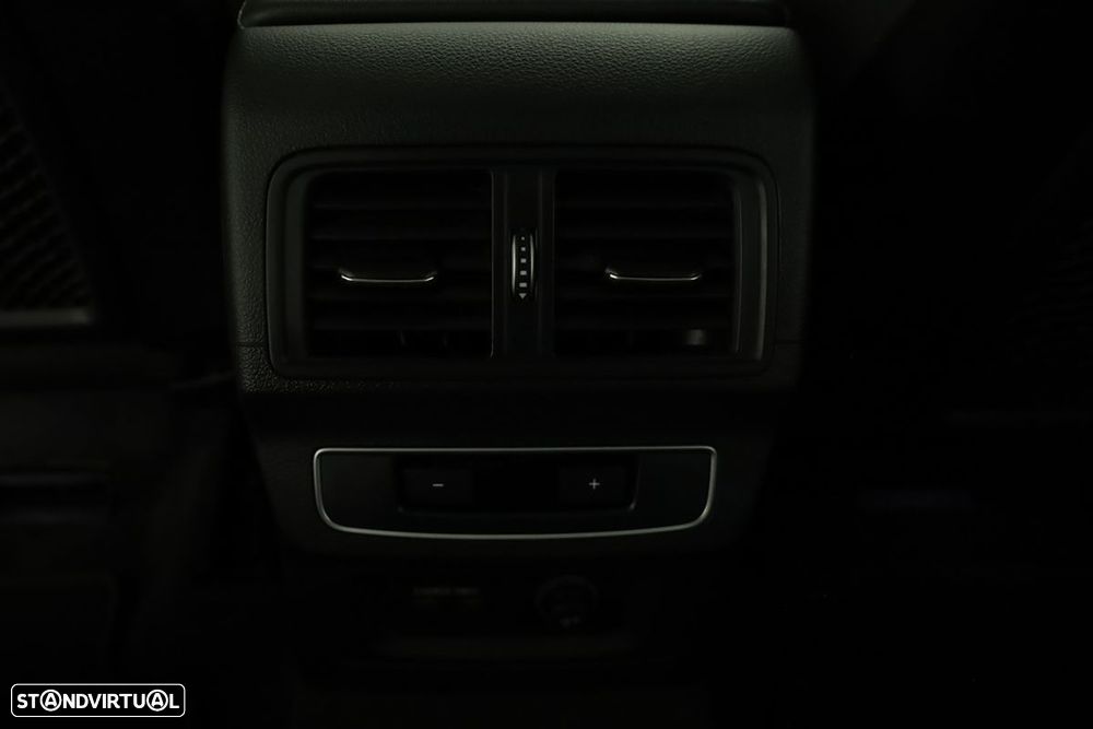 Audi Q5 Sportback 35 TDI S line S tronic - 24