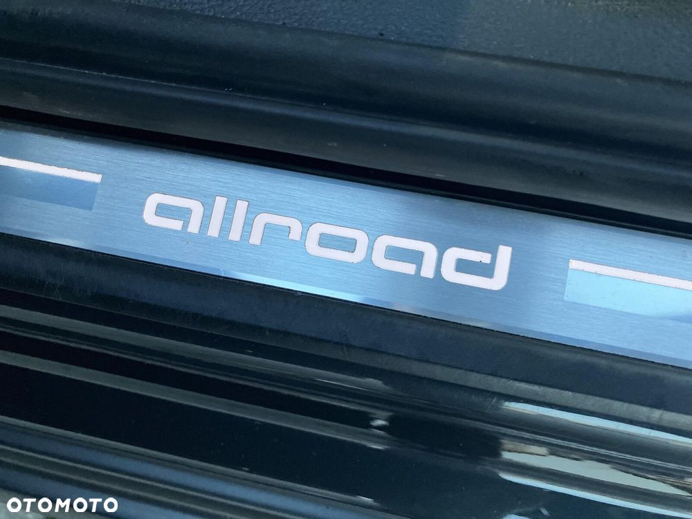 Audi A6 Allroad - 12