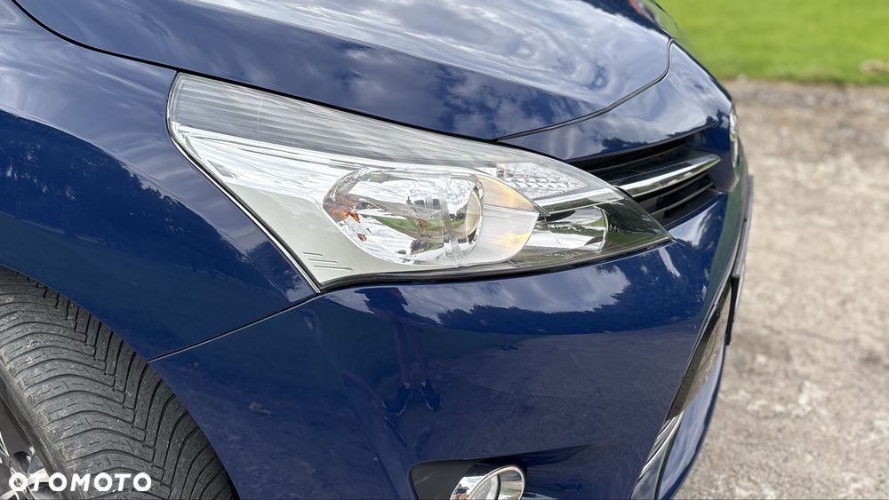 Toyota Verso - 8