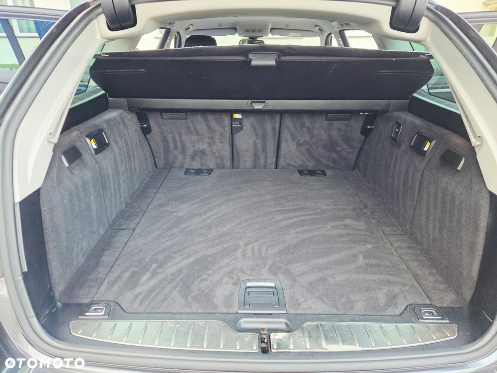 BMW Seria 5 - 33