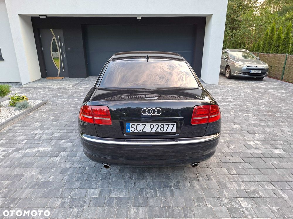 Audi A8 - 3
