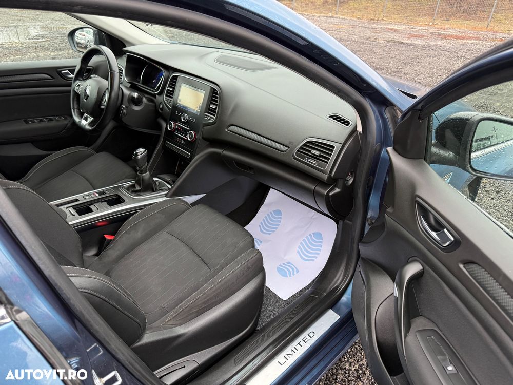 Renault Megane TCe 115 GPF LIMITED - 6