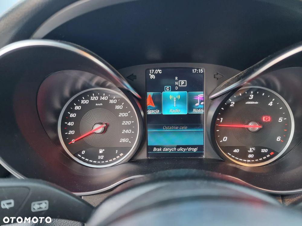 Mercedes-Benz Klasa C 200 d T 9G-TRONIC AMG Line - 15