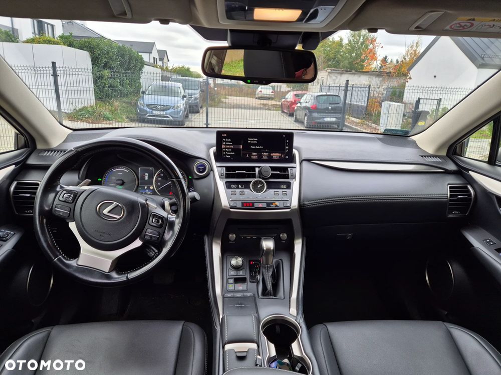 Lexus NX 300h F Impression AWD - 7