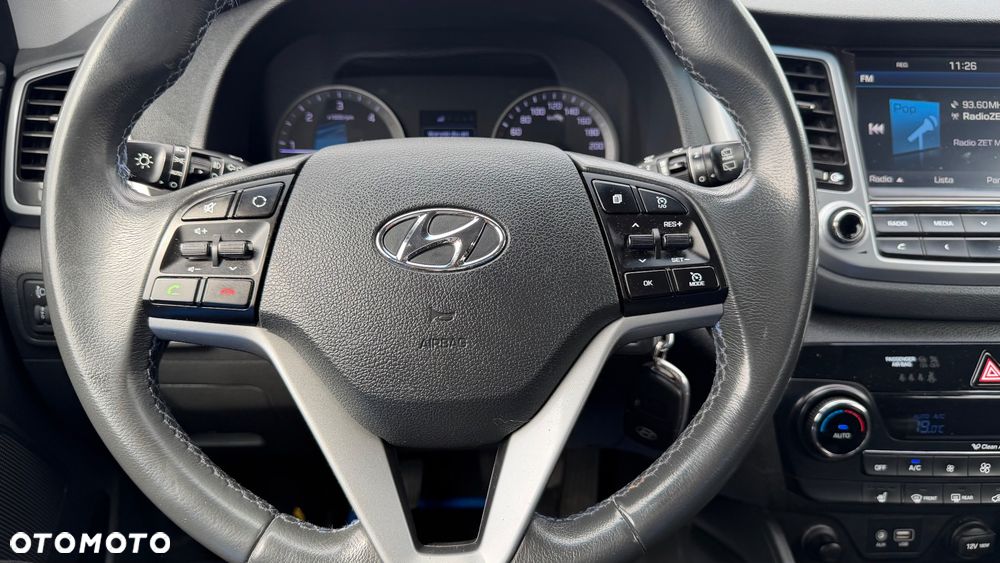 Hyundai Tucson 1.7 CRDI BlueDrive Style 2WD - 17