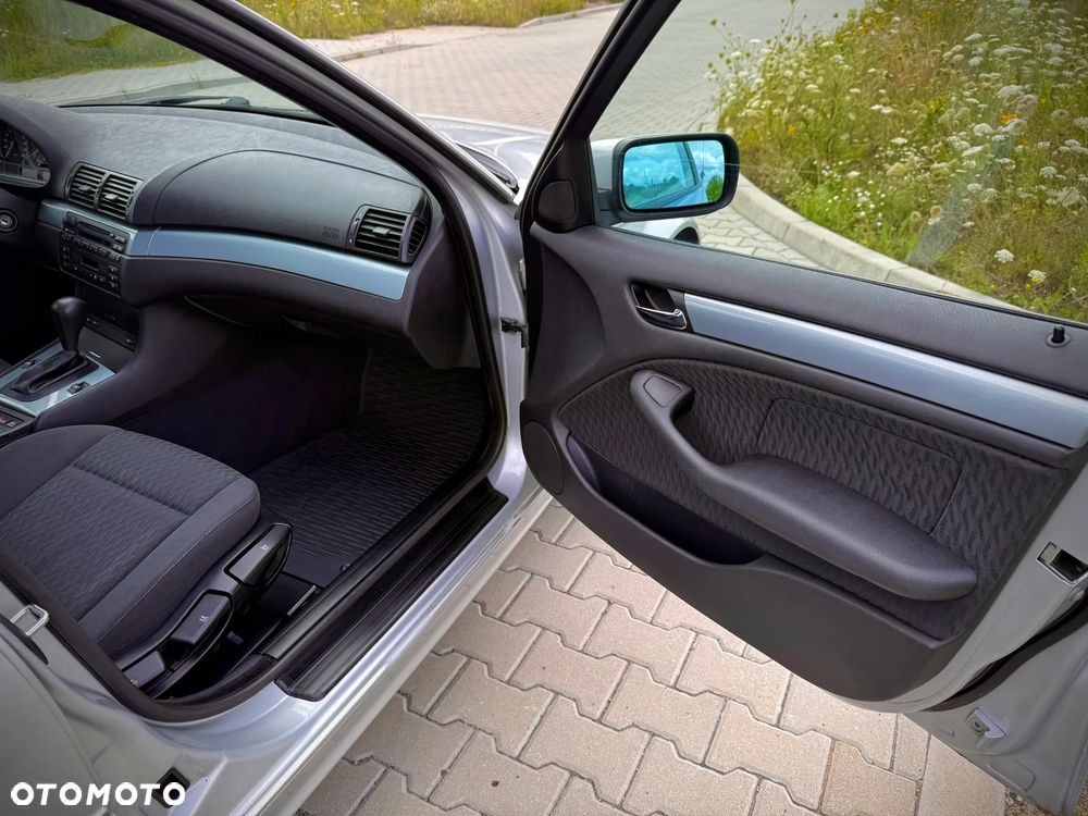 BMW Seria 3 - 18