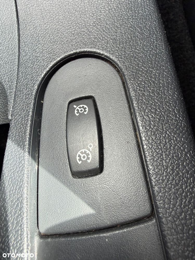Renault Clio 1.6 16V 130 GT - 19
