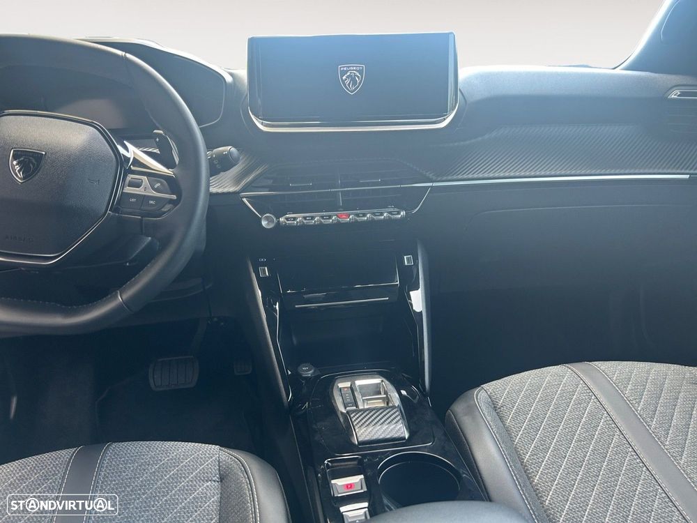 Peugeot 2008 1.2 Hybrid Allure e-DCS6 - 11
