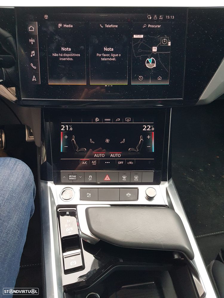 Audi Q8 e-Tron 50 quattro S line - 31