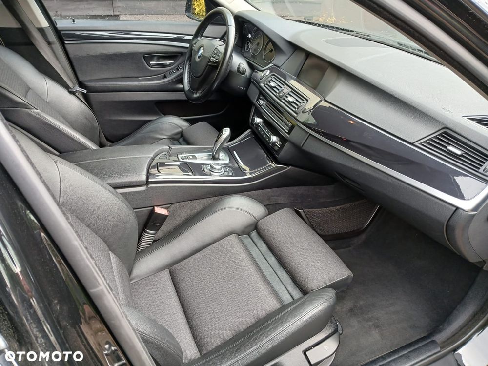 BMW Seria 5 - 13
