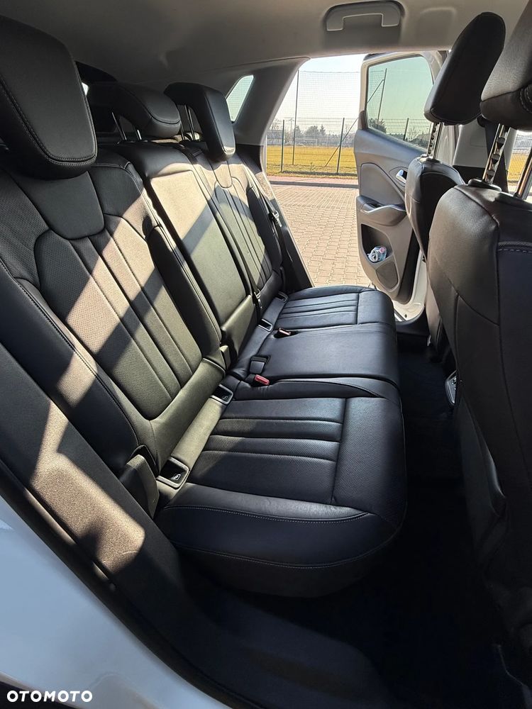 Opel Grandland X 1.2 Start/Stop Business Edition - 27