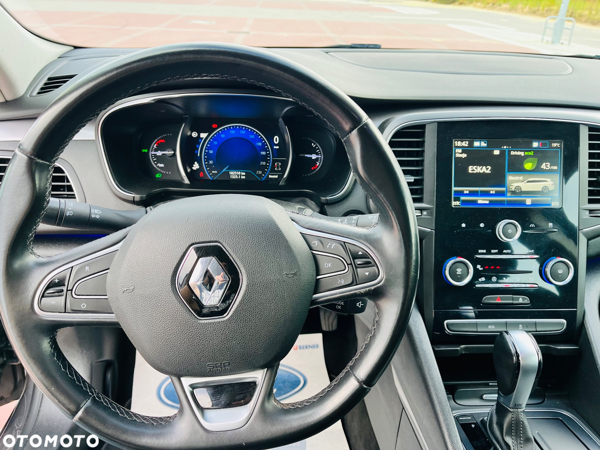 Renault Talisman Grandtour BLUE dCi 160 EDC BUSINESS EDITION - 17