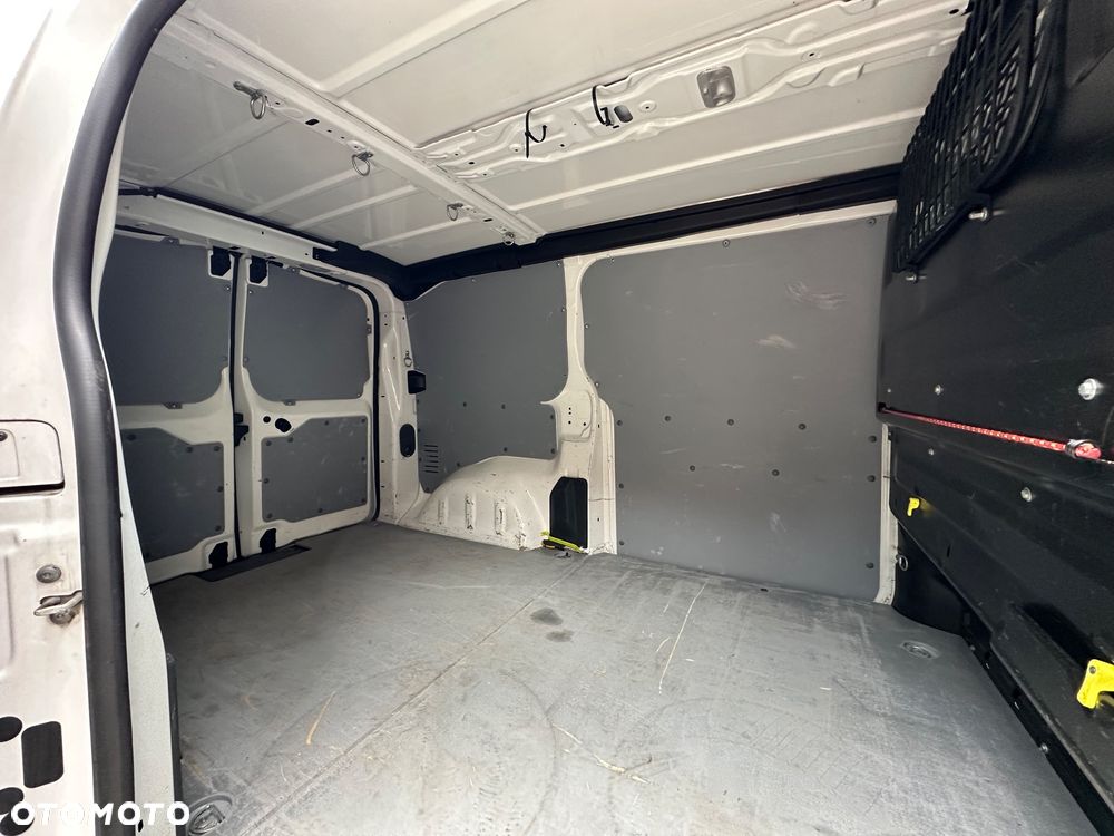 Toyota ProAce D-4D Medium 3,0t (bryg.) - 19