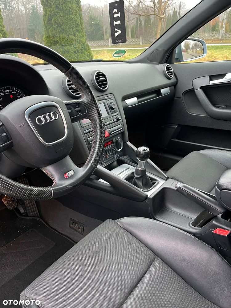 Audi A3 Sportback 2.0 TDI DPF S line Sportpaket plus - 9