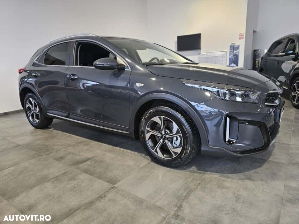 Kia XCeed 1.6 T-GDI 7DCT City - 4