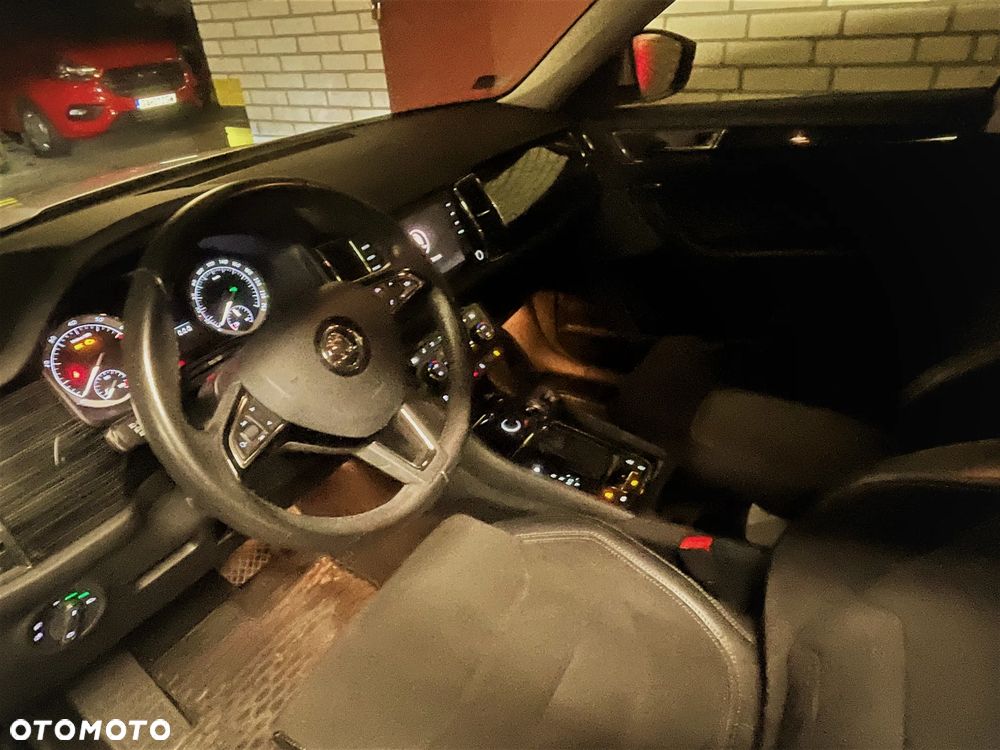 Skoda Kodiaq 2.0 TSI 4x4 Style DSG - 10