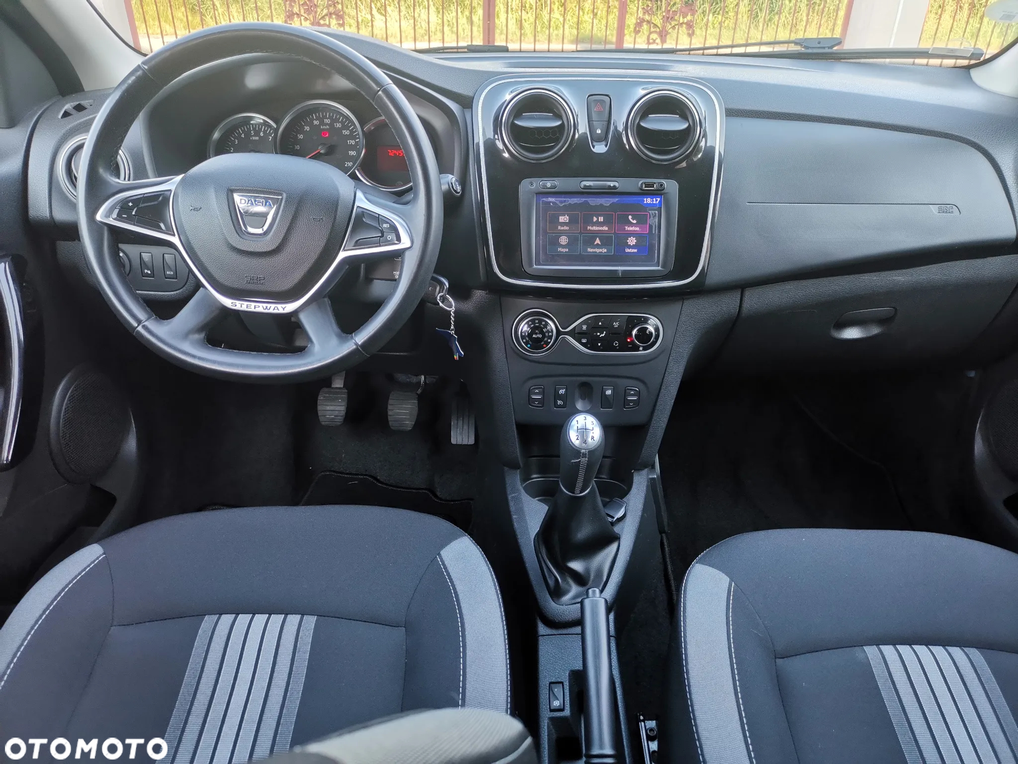 Dacia Sandero Stepway dCi 90 (S&S) Essential - 10