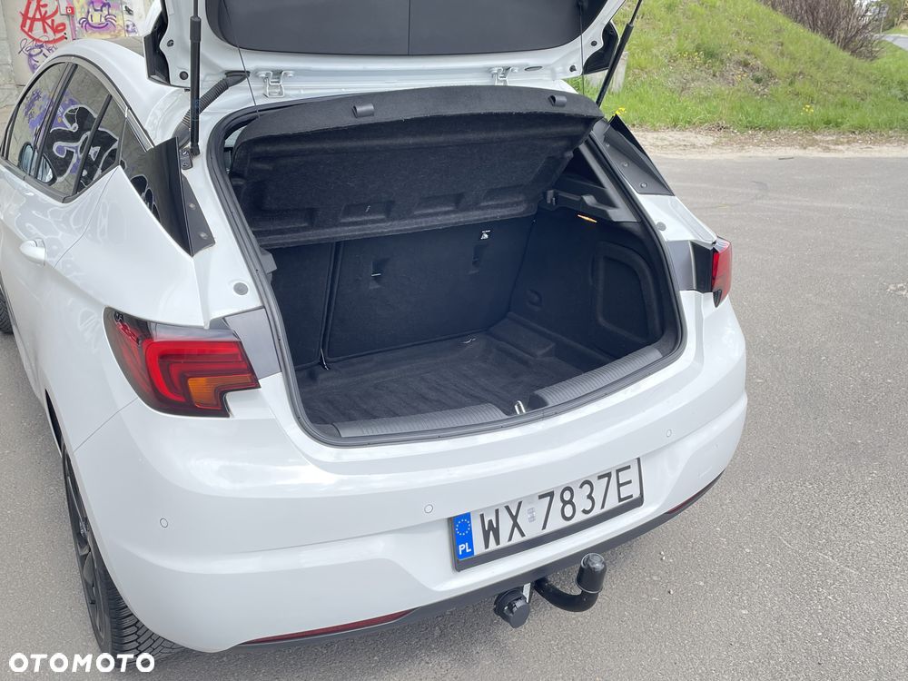 Opel Astra 1.4 T Dynamic S&S - 33