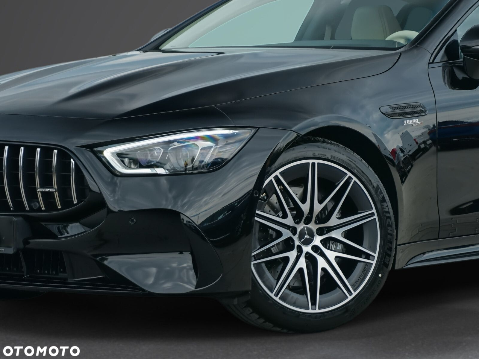 Mercedes-Benz AMG GT - 12