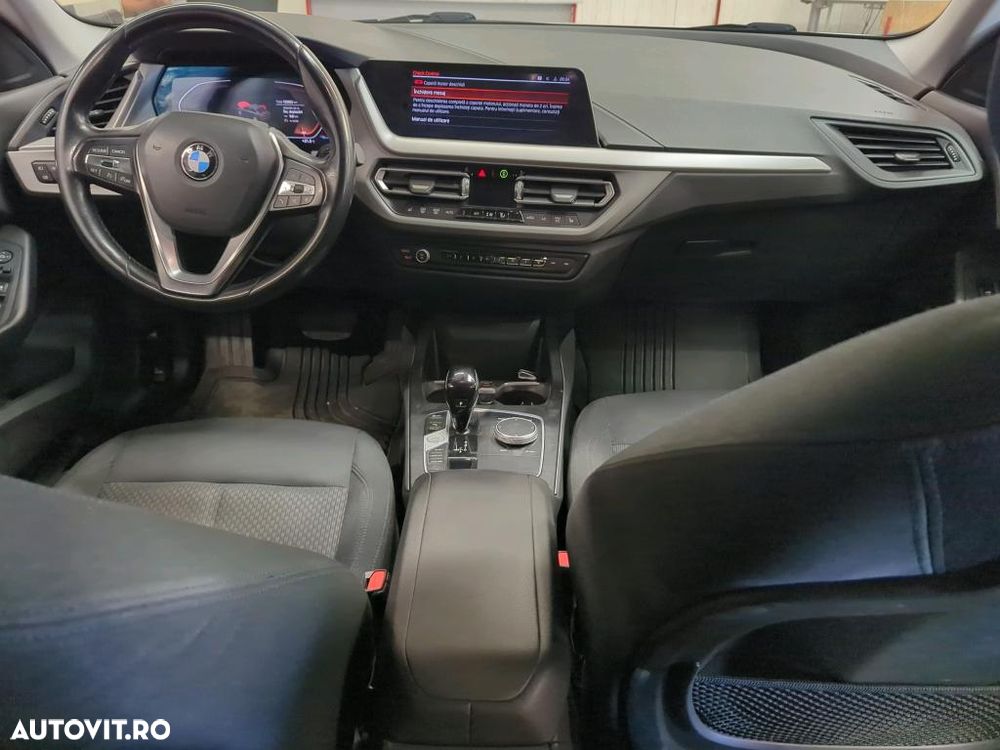 BMW Seria 2 218i AT - 9
