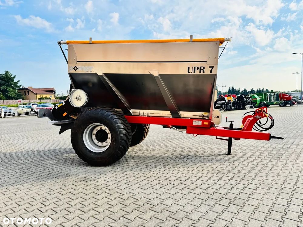 POMOT Chojna Pomot Chojna rozsiewacz przyczepiany UPR-7 - 9