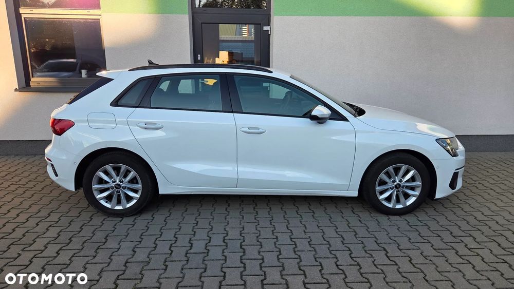 Audi A3 Sportback 35 TFSI mHEV S tronic - 11