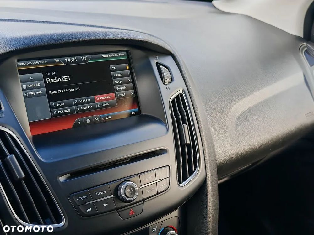 Ford Focus 1.0 EcoBoost Start-Stopp-System Business Edition - 36