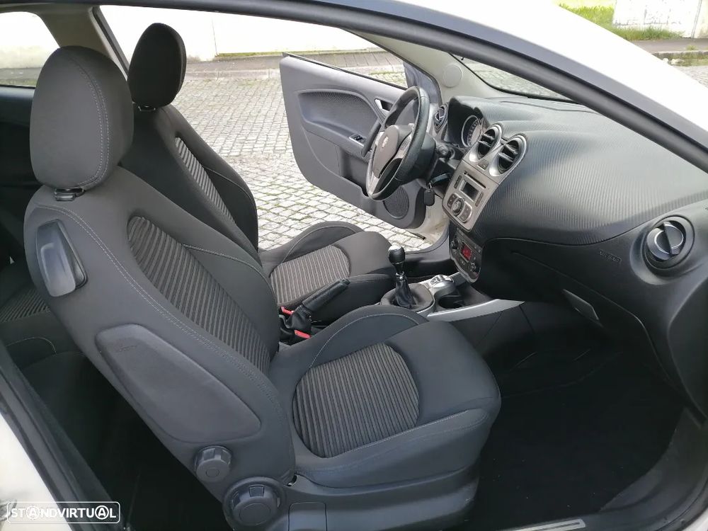 Alfa Romeo MiTo ver-1-3-jtdm-super - 9