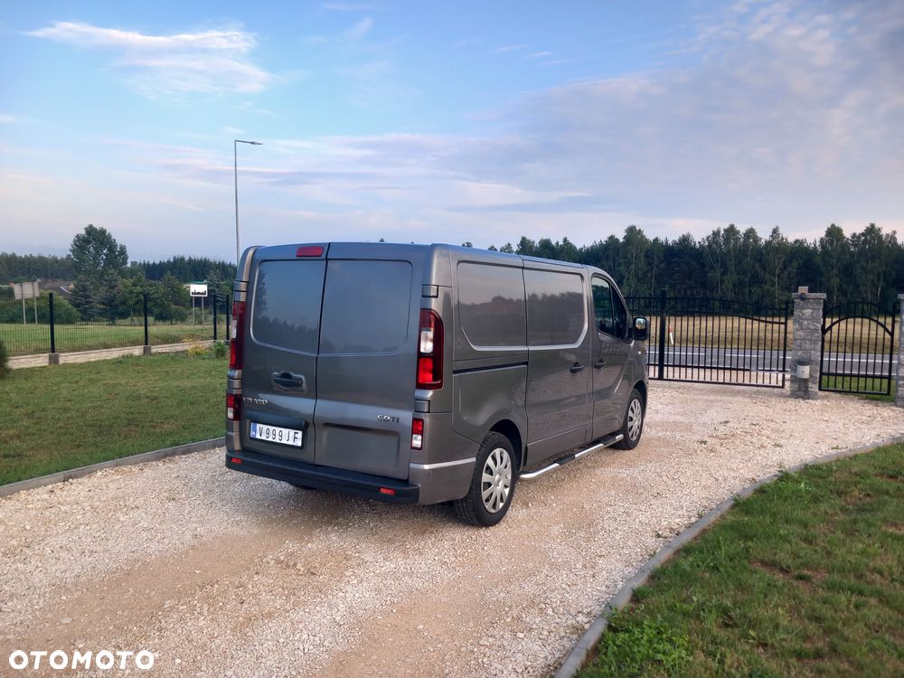 Opel Vivaro - 5