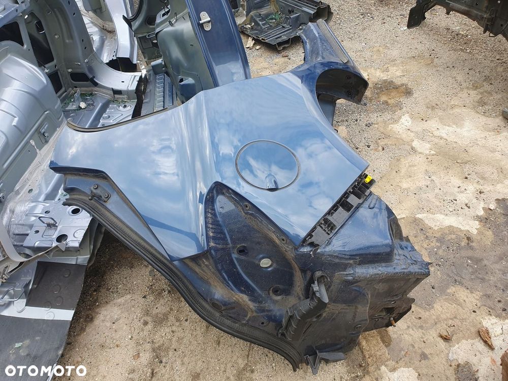 błotnik prawy tył Opel Corsa E 5d - 3