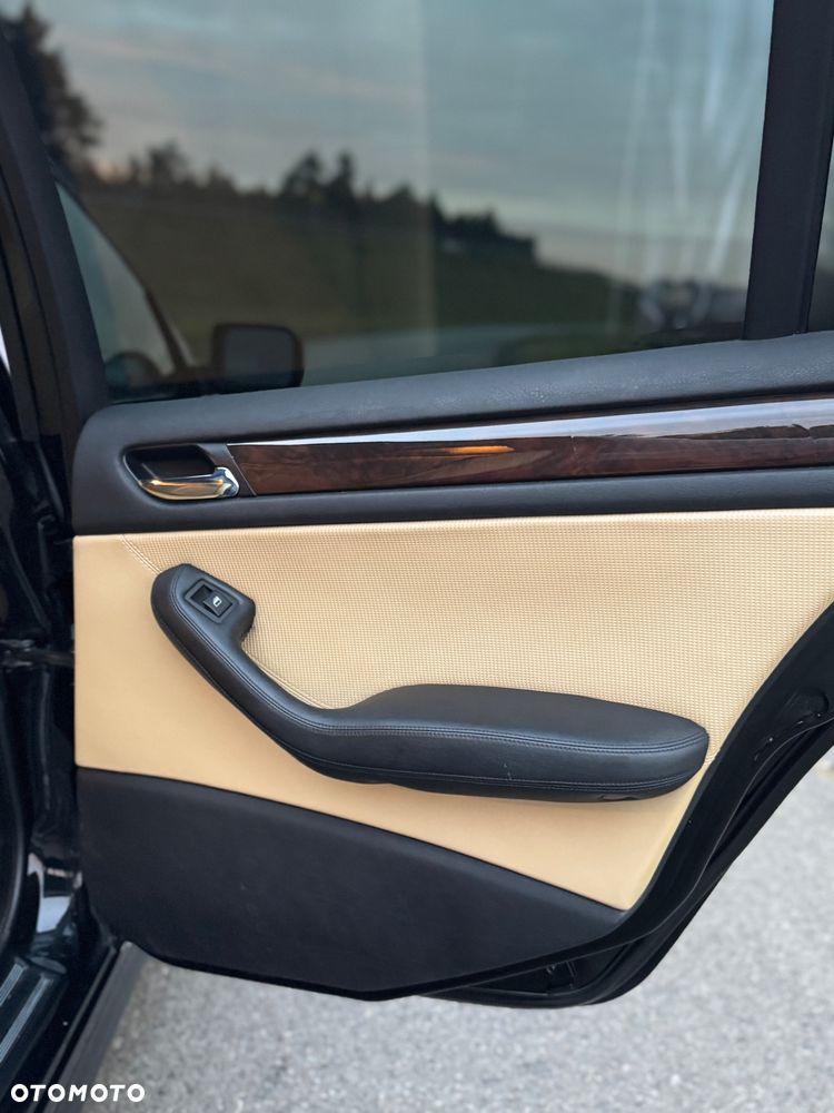 BMW Seria 3 330d - 17