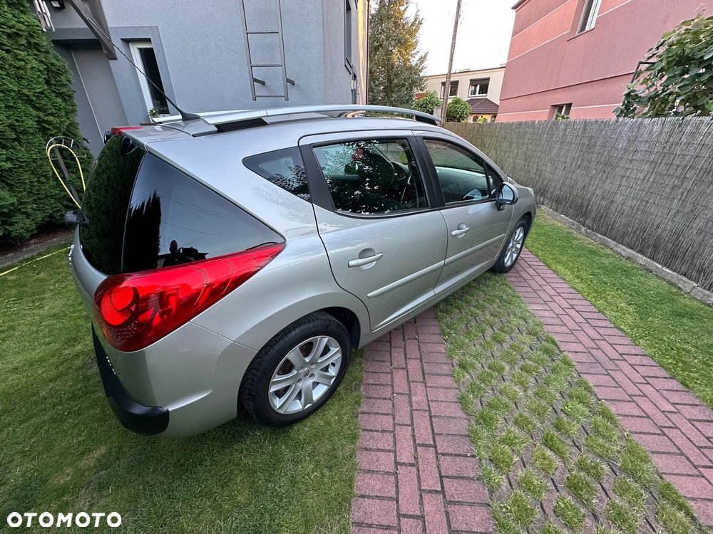 Peugeot 207 1.6 VTi Premium - 5