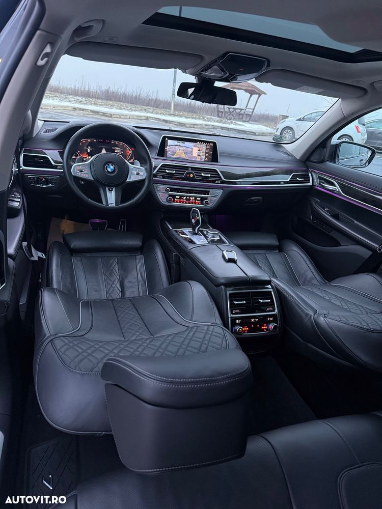 BMW Seria 7 730Ld xDrive MHEV - 19