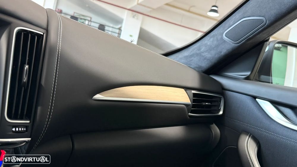 Maserati Levante S Q4 - 34