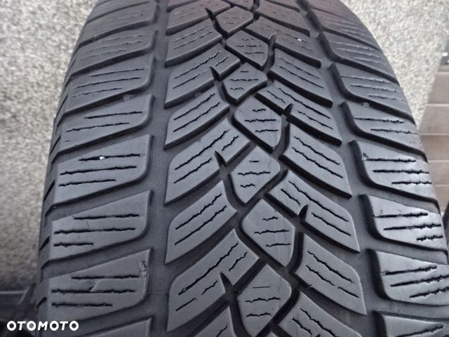 225/50/R17 98HG Fulda Kristall Control HP2 - 1