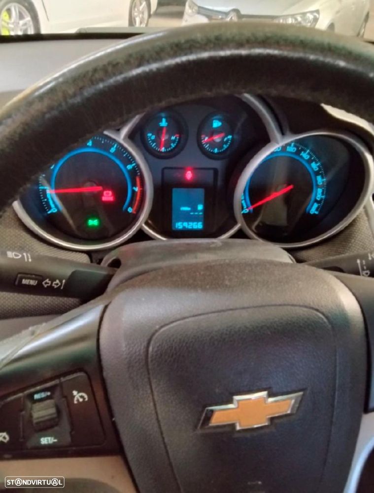 Chevrolet Cruze - 3